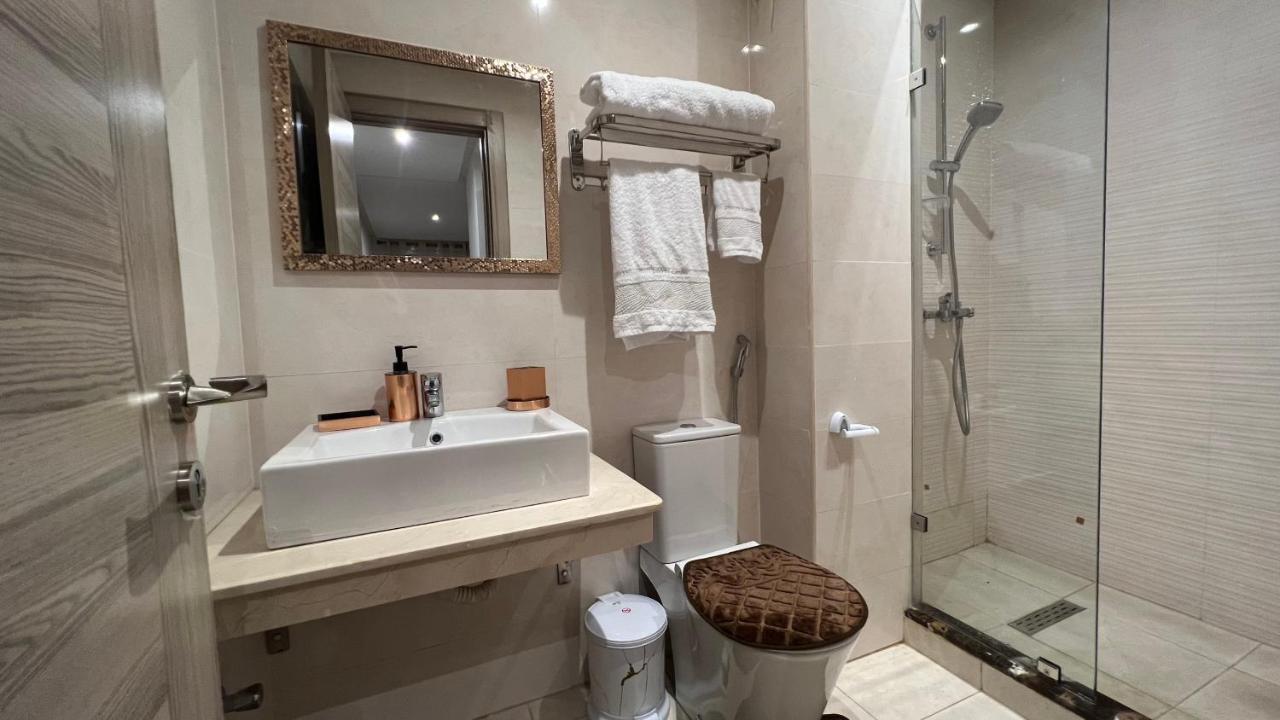 Luxury Family Appart 7 Pers - Checkpoint - Oujda Center Екстер'єр фото
